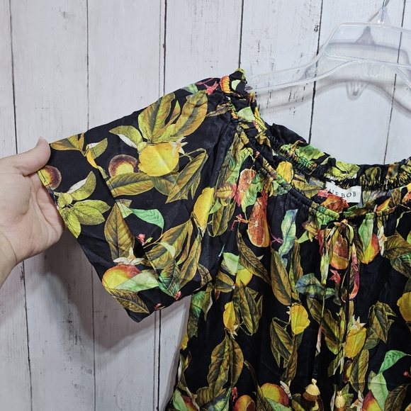 Hale Bob Women's Black Lemon Fruit Print Off Shoulder Silk Blend Shirt Size XS. - Picture 4 of 10